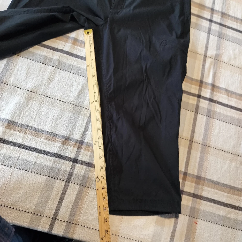Eddie Bauer Rainer Active Capri‎ Size 14 Black Gorpcore Casualcore Outdoorcore